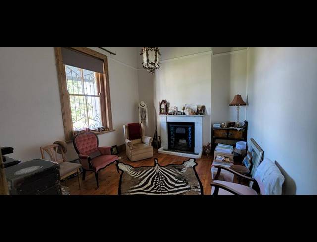 4 BEDROOM HOUSE FOR SALE IN BERGZICHT